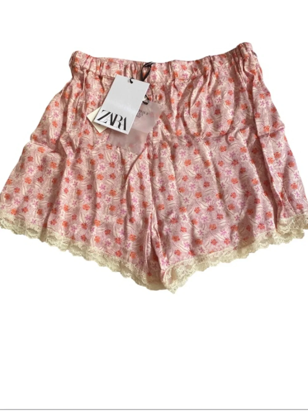 Zara Pink & Orange Floral Print Shorts Trim Lace & Sequin Detail NWT Size 11/12